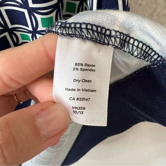 Talbots Geometric Print 3/4 Sleeve Shift Dress Size 8 - Picture 6 of 6